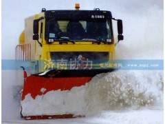 ,HOWO 4*4全轮驱动越野车,济南明钜汽车配件有限公司（原济南协力）