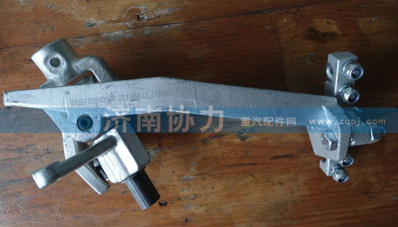 WG9725240208,操纵器原厂,济南明钜汽车配件有限公司（原济南协力）