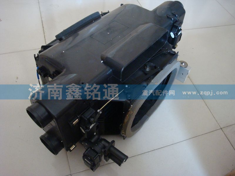 陜汽德龍M3000暖風(fēng)機  DZ15221842301/DZ15221842301