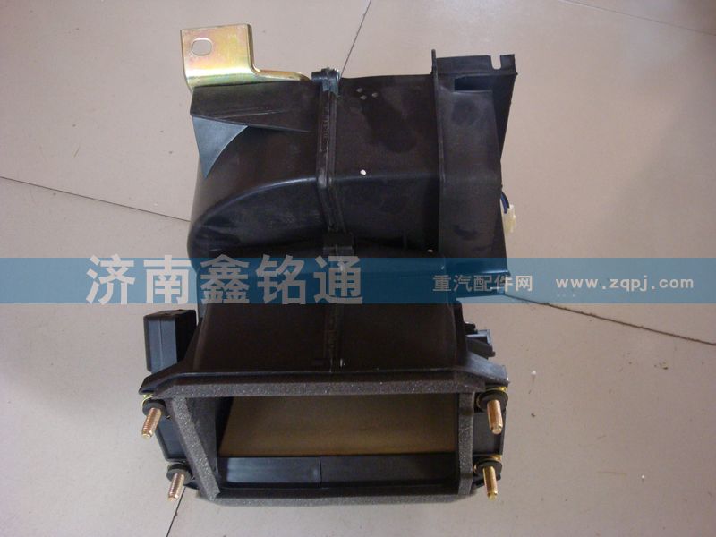 一汽解放新大威 鼓風(fēng)機(jī)/