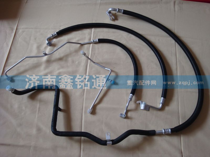 重汽豪沃天然氣4只空調管路總成/