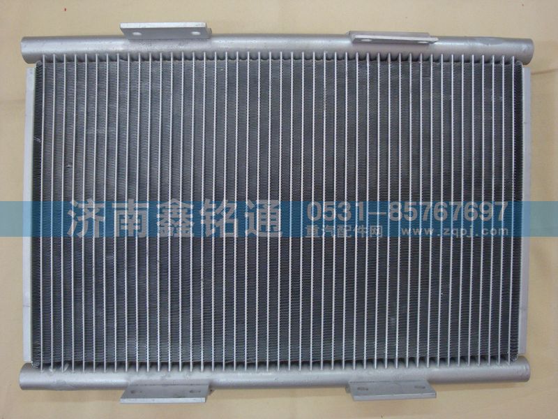 陜汽德龍F2000側置冷凝器散熱器/DZ13241824302