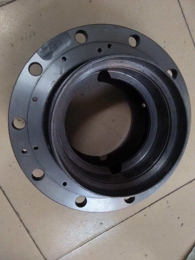 AZ9981340010,AC后轮毂,济南祥恒汽配工贸有限公司