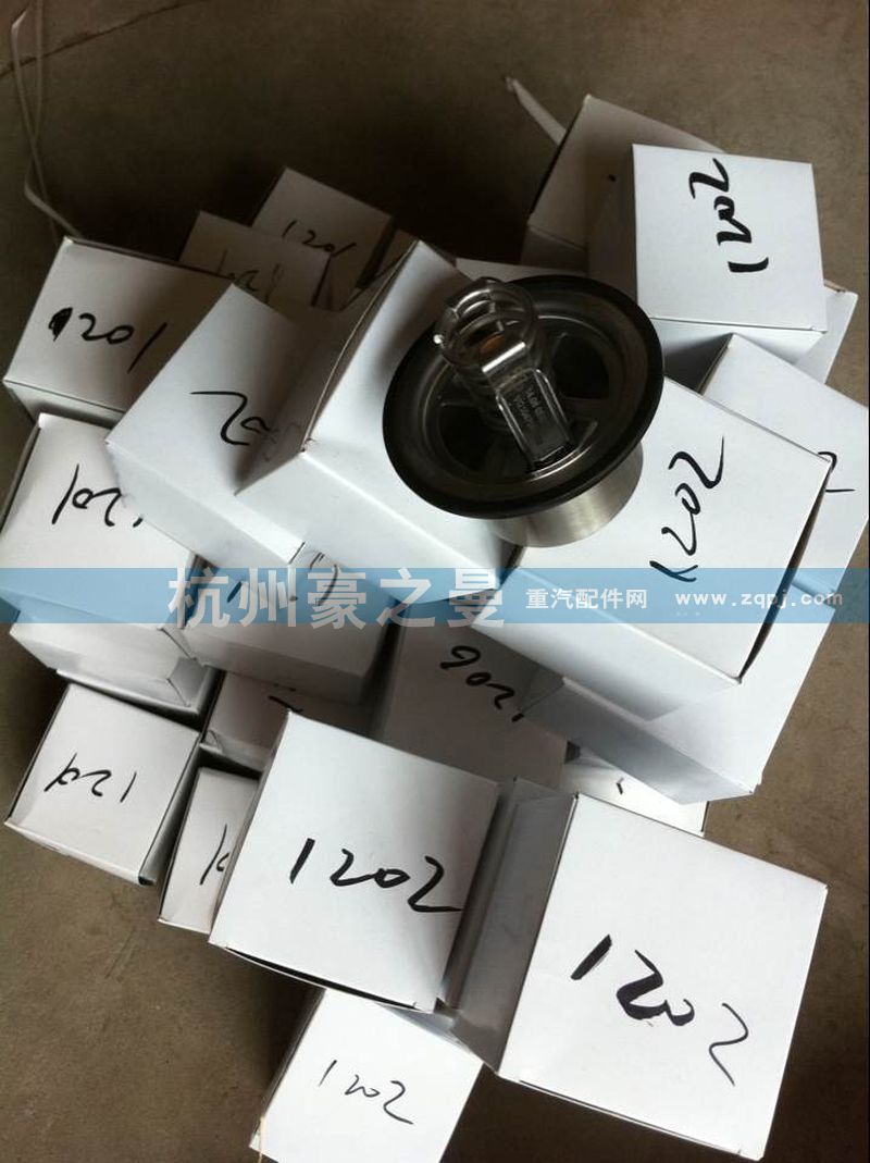 VG1500061202,节温器芯80°,杭州豪之曼汽车配件