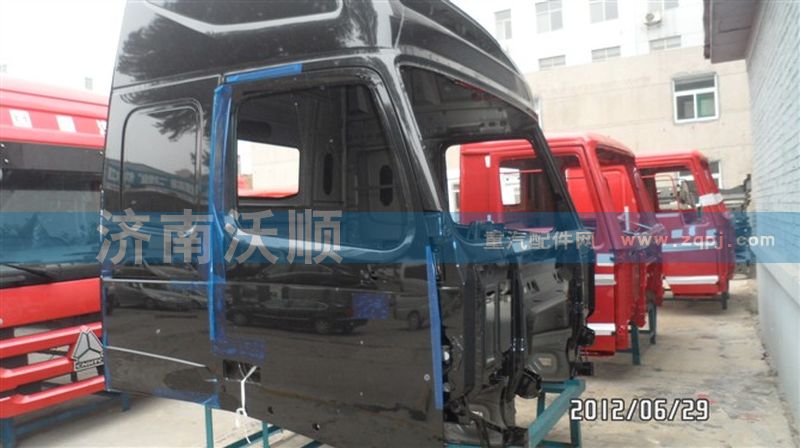 ,豪沃A7驾驶室壳体,济南变形金刚汽车配件有限公司
