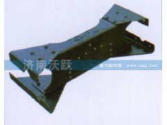 ,第二横梁总成,济南沃跃欧曼汽车配件有限公司