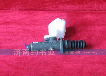WG9719230013離合器總泵及儲(chǔ)油罐總成/WG9719230013