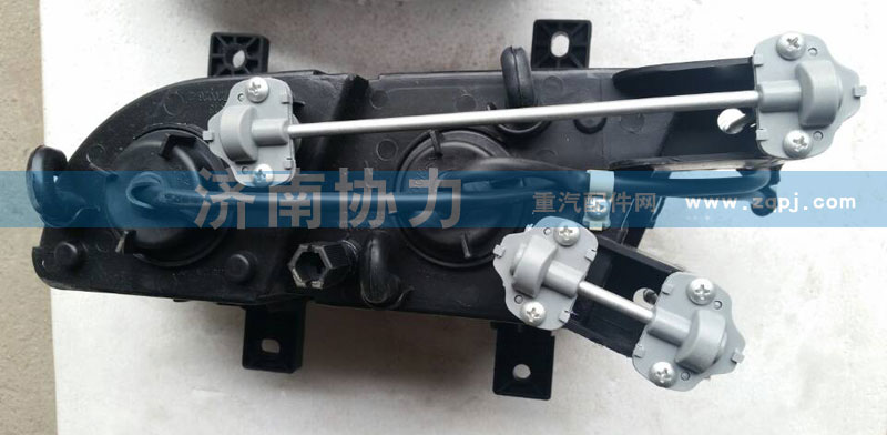 WG9719720025,前组合雾灯,济南明钜汽车配件有限公司（原济南协力）