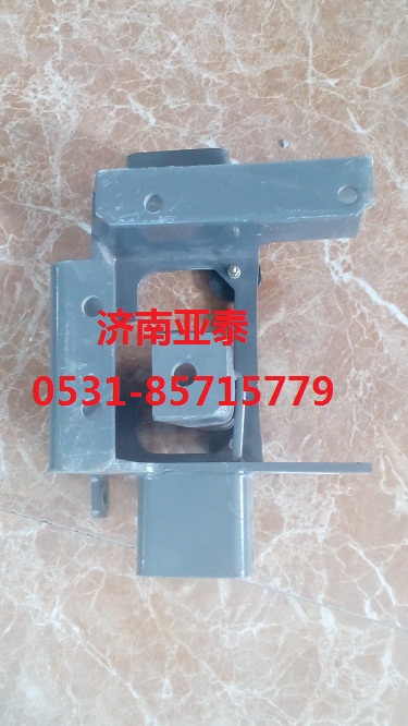 WG9725190054,豪沃油滤器支架WG9725190054,济南市铭卡汽车配件配件厂