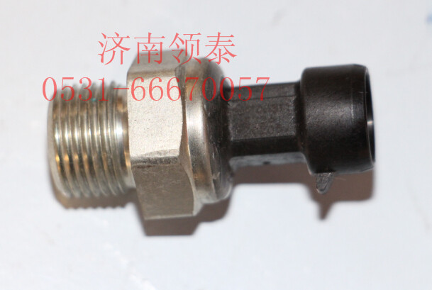 VG1092090311,机油压力传感器,济南领泰（原玉华）汽车零部件有限公司