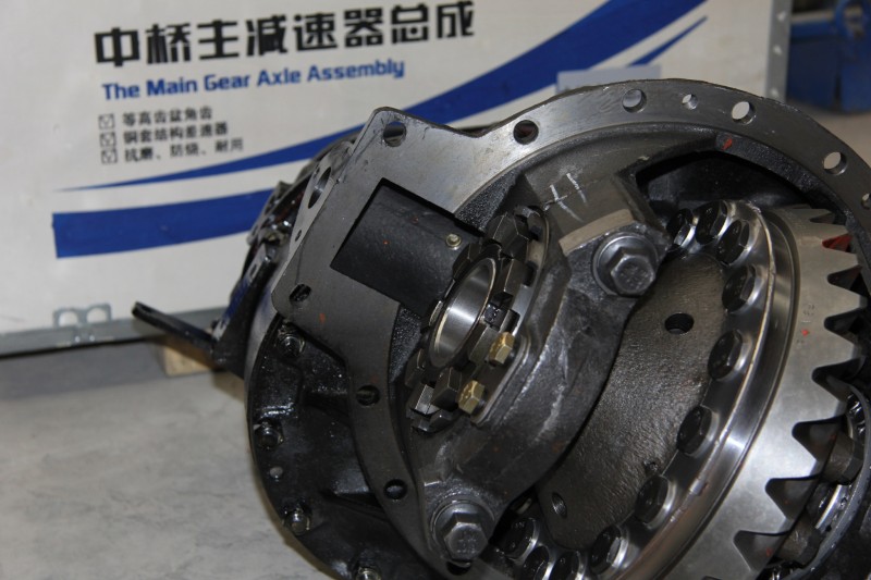 济南凯路☆安凯STR6.72中桥中段总成/HFF2502100CK9GFTZGB（I=6.72）