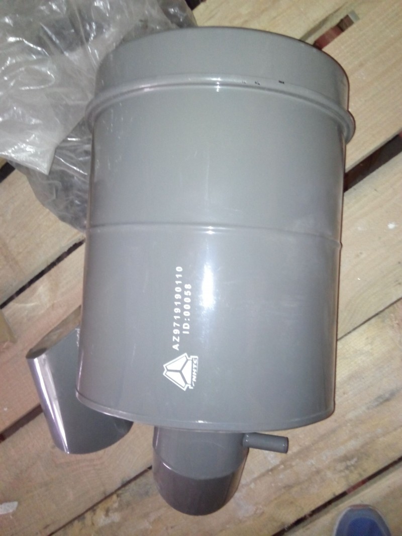 WG9725190190 WG9719190110,空气滤清器,济南润达重型汽车配件