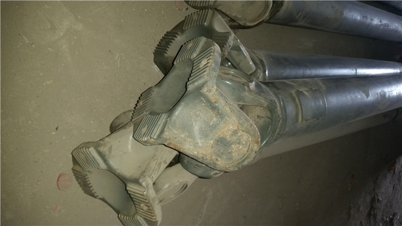 AZ9320311695,传动轴,济南华驰工贸公司