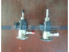 WG1034121002,尿素喷射器总成,济南利泉汽车配件销售中心
