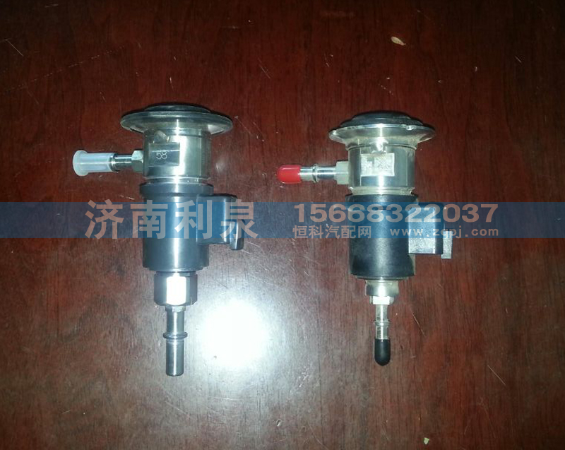 WG1034121002,尿素喷射器总成,济南利泉汽车配件销售中心