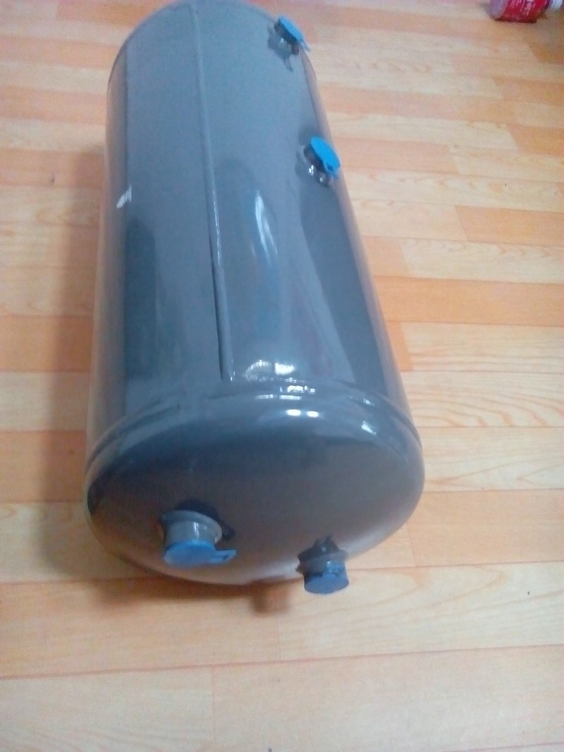 WG9000360712,豪沃储气筒20+5升,济南科宇汽车配件有限公司