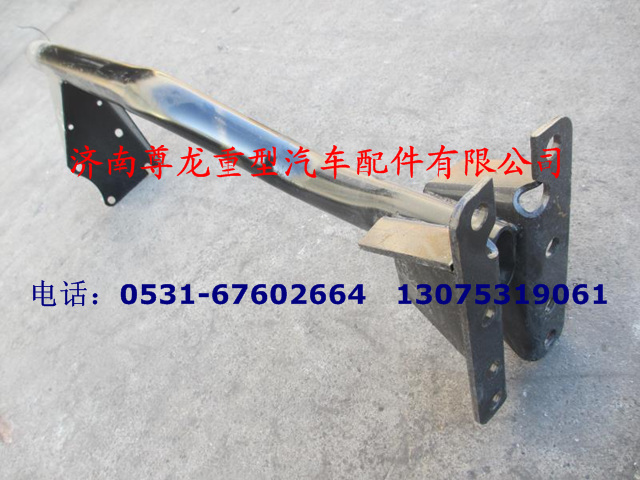 DZ13241230150,右后翼子板支架总成,济南尊龙(原天盛)陕汽配件销售有限公司