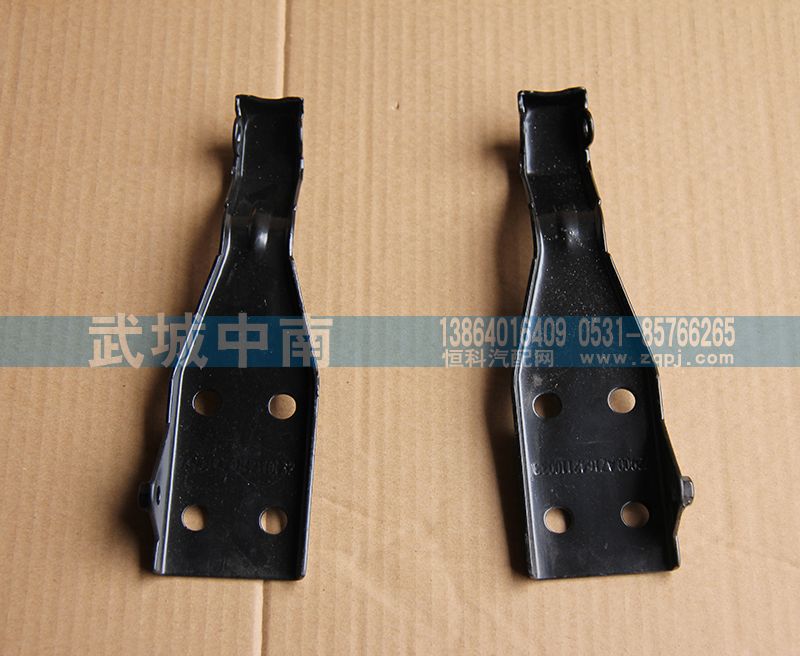 AZ1642110033,左前脸合页 豪沃,济南武城重型车外饰件厂