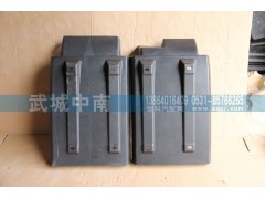 AZ1642230103/4,左/右前轮后挡泥板(皮纹)13款,济南武城重型车外饰件厂