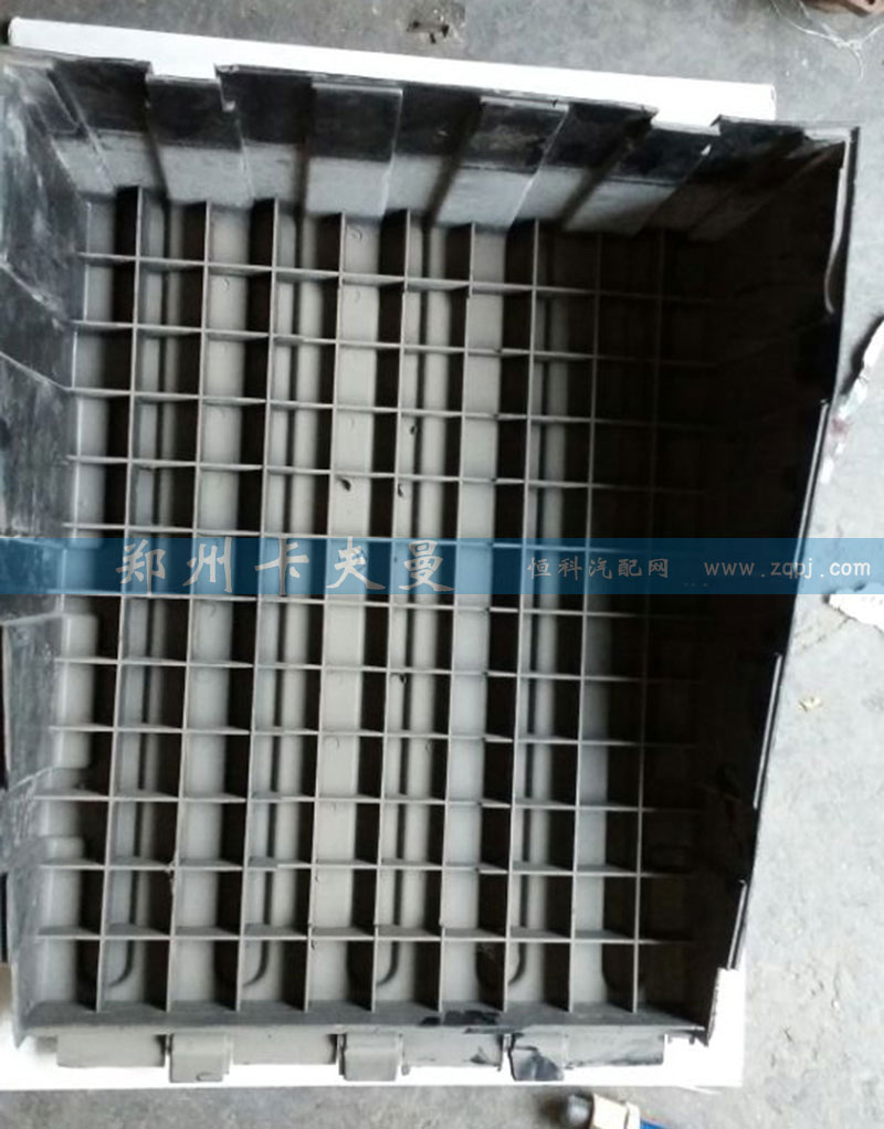 DZ95189761020,德龙F3000电瓶箱,郑州卡夫曼汽车配件销售有限公司