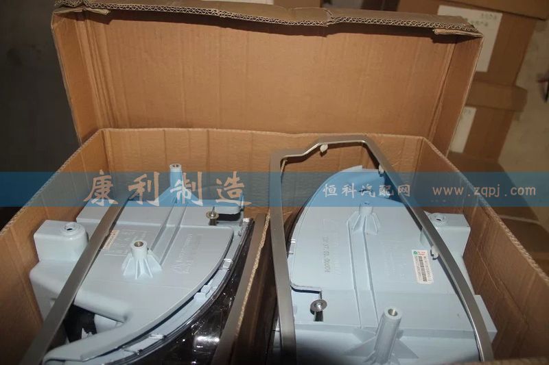 AZ9719720001,前大灯,山东康润机械制造有限公司