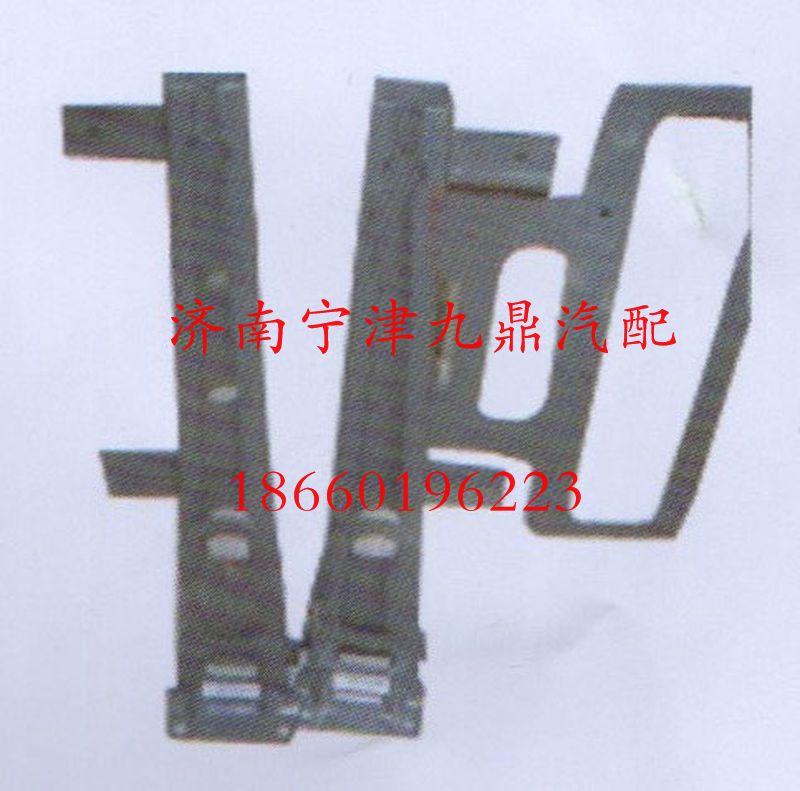 ,豪沃后尾灯支架,济南宁津九鼎重汽配件生产厂商
