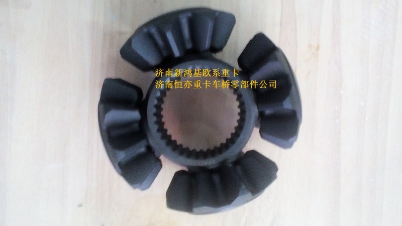 810W35608-0035,十字轴（轴间）,济南恒亦重卡汽车配件有限公司