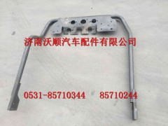AZ9925360813,螺旋管安装支架总成（A7）,济南变形金刚汽车配件有限公司