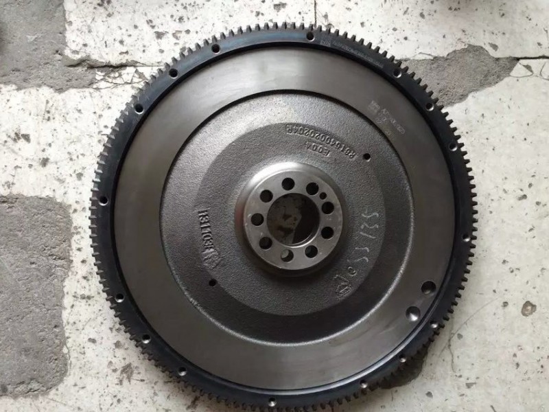 AZ1560020573,飞轮总成,济南跃鼎汽车配件有限公司