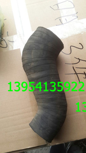 AZ9525530226 中冷器出水管,AZ9525530226 中冷器出水管,济南博通重汽备件库