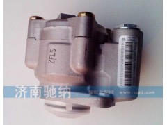810W47101-6136,转向助力叶片泵,济南驰纳重型汽车进出口贸易有限公司