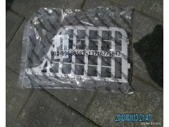1B22084500012,右上踏板垫,北京远大欧曼汽车配件有限公司