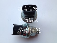 6126000875,机油压力传感器,济南信发汽车配件有限公司