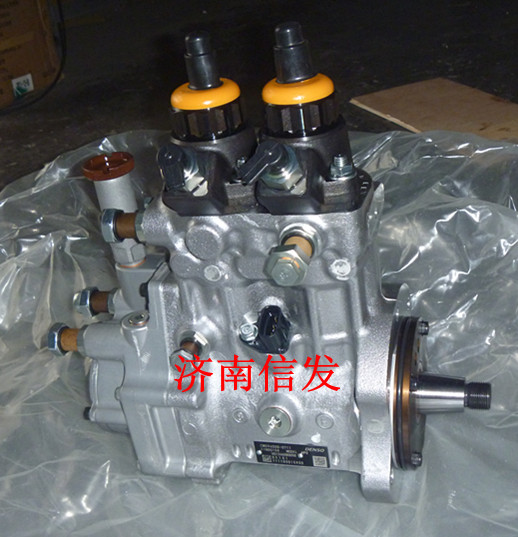 VG1246080050,共轨高压油泵豪沃A7,济南信发汽车配件有限公司