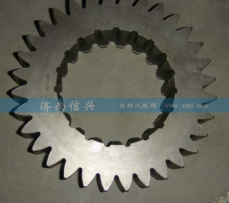 AZ2210040229,主轴四挡齿轮,济南信兴汽车配件贸易有限公司