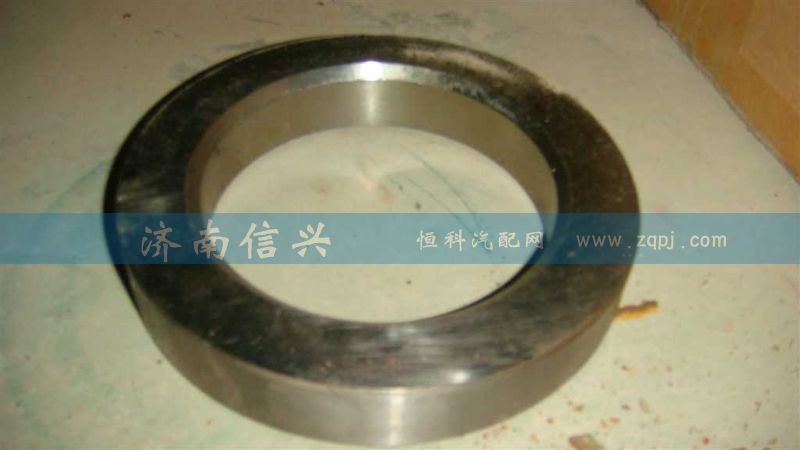 AZ9725520136,轴承油封盖,济南信兴汽车配件贸易有限公司