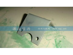 AZ9725551082,液位表支架（LNG专用）,济南信兴汽车配件贸易有限公司