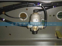 WG9000360518,适配阀,济南信兴汽车配件贸易有限公司