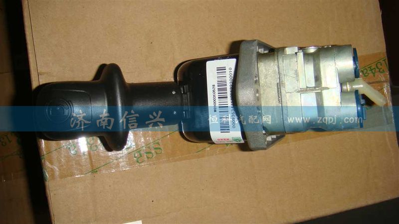 WG9000360528,挂车手制动阀(A7)(T7H),济南信兴汽车配件贸易有限公司