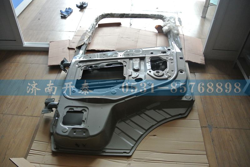 D7B右車門殼/