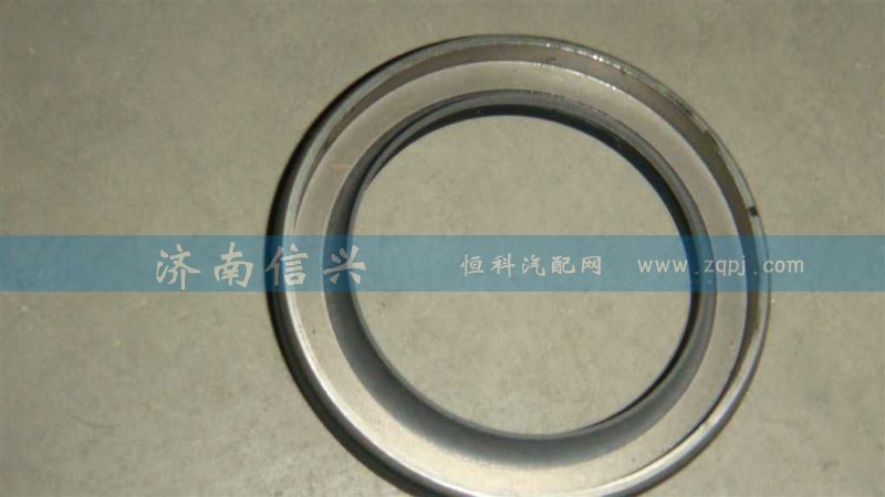 WG9003070440,一轴油封（HW13710）,济南信兴汽车配件贸易有限公司