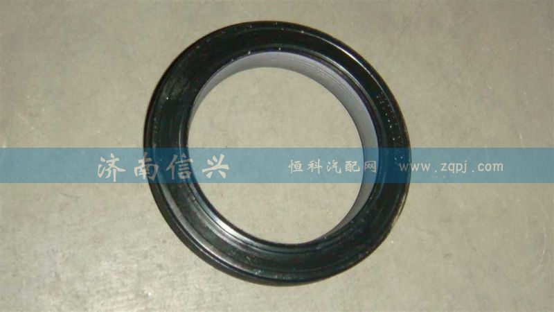 WG9003070440,一轴油封（HW13710）,济南信兴汽车配件贸易有限公司
