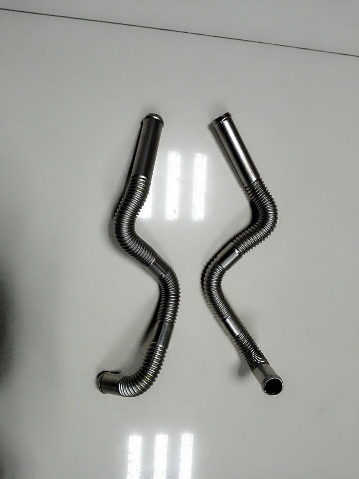 濰柴發(fā)動機(jī)空壓機(jī)進(jìn)氣管612600130668/612600130668
