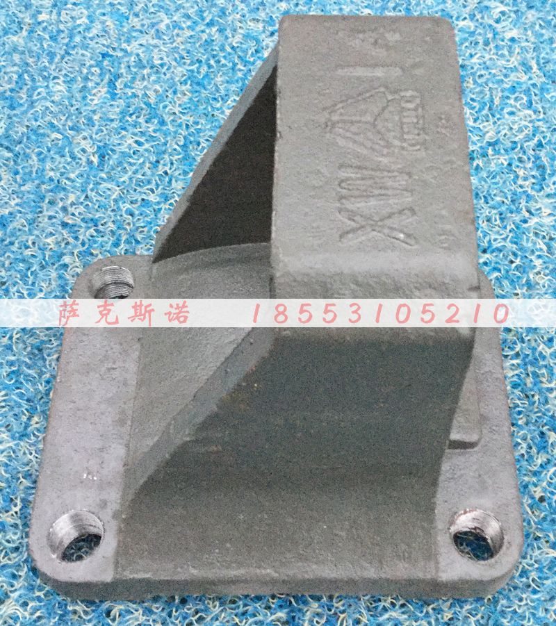 AZ9725520012,钢板弹簧座,济南萨克斯诺汽车配件有限公司