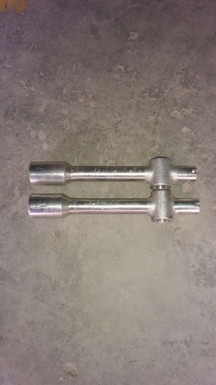 ,举升工具,济南驰纳重型汽车进出口贸易有限公司