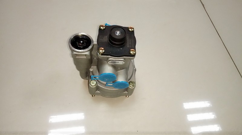 WG9000360525,挂车制动阀  带节流,济南嘉磊汽车配件有限公司(原济南瑞翔)