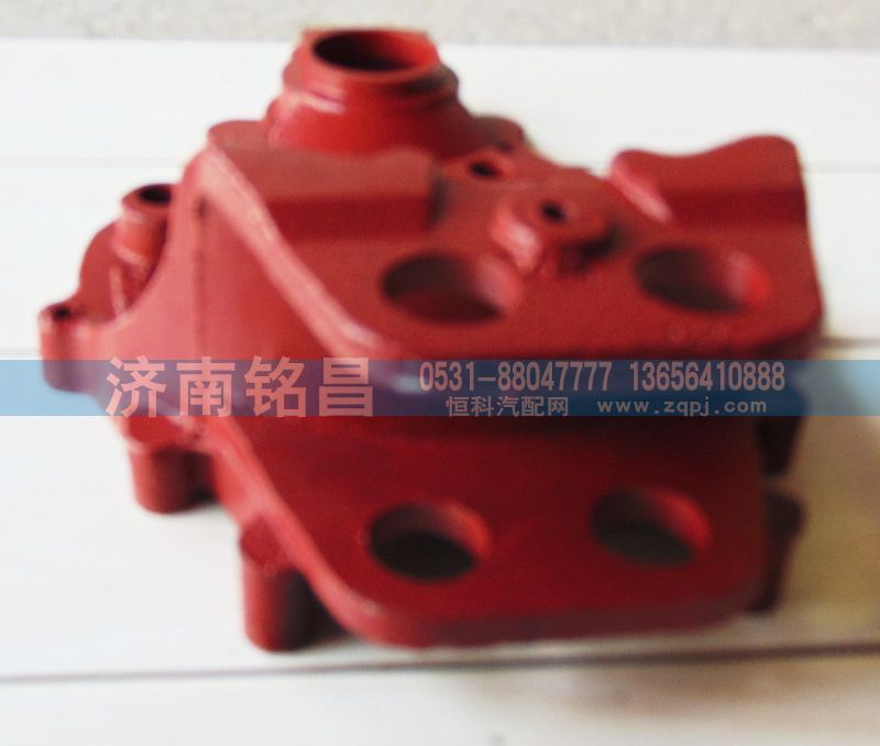 北方奔驰后制动底板/