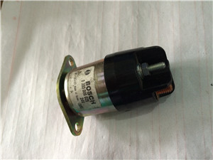 0333006025 博世起動(dòng)機(jī)繼電器/0333006025 博世612630080076 起動(dòng)機(jī)繼電器