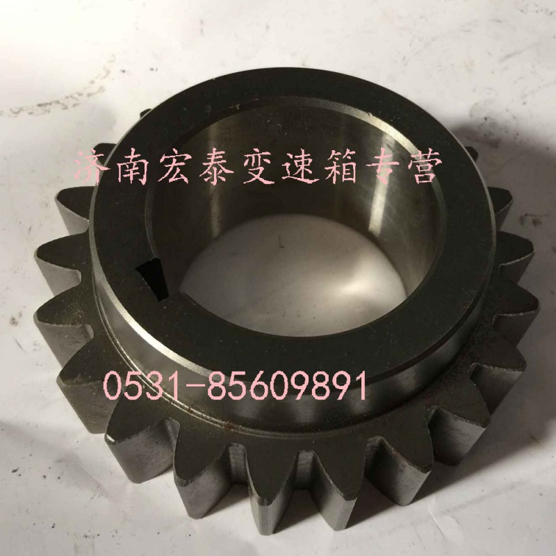 中間軸一檔齒輪/JS135-1701083