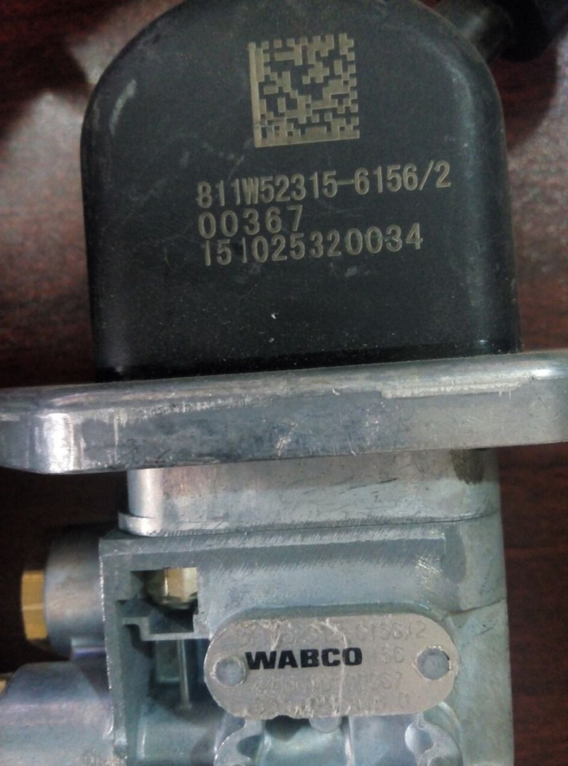 811w52315-6156,手制动阀,济南明钜汽车配件有限公司（原济南协力）